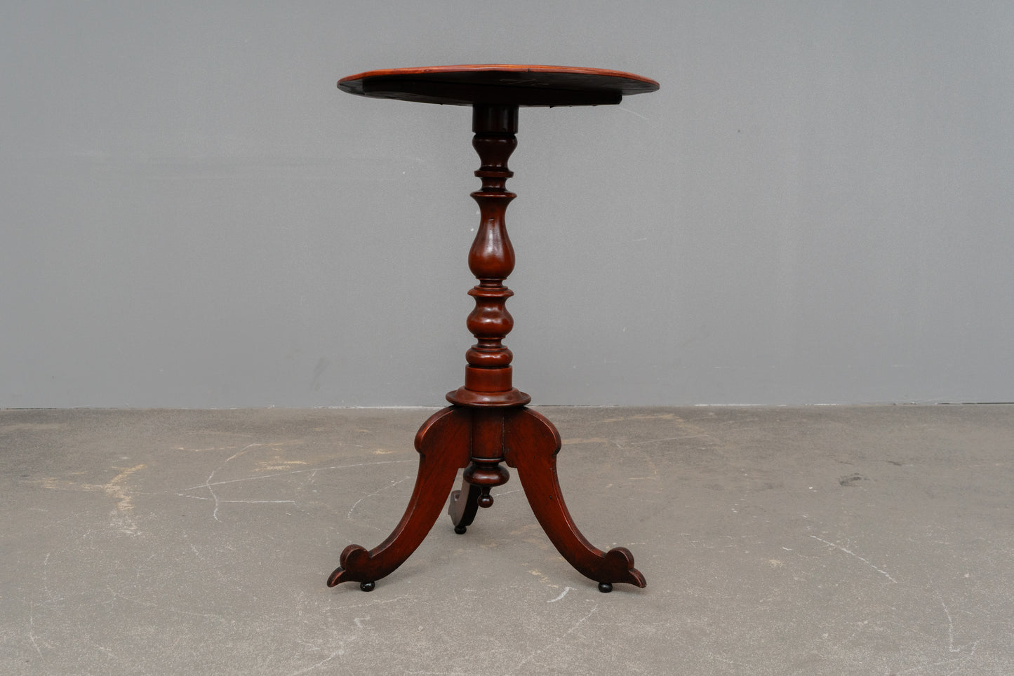 Biedermeier Blumentisch/Beistelltisch in Mahagoni - Mitte des 19.Jahrhunderts