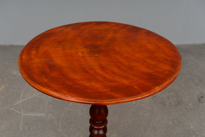 Biedermeier Blumentisch/Beistelltisch in Mahagoni - Mitte des 19.Jahrhunderts