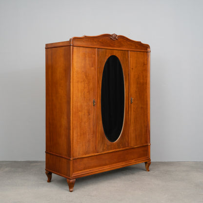 Jugendstil Kleiderschrank in Nussbaum - Anfang des 20.Jahrhunderts