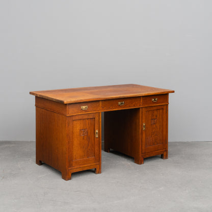 Jugendstil Schreibtisch in Eiche - Anfang des 20.Jahrhunderts