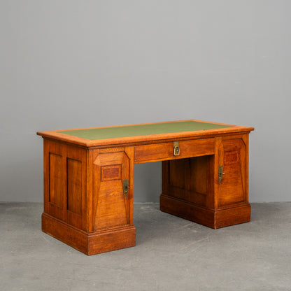Jugendstil Schreibtisch in Eiche - Anfang des 20.Jahrhunderts
