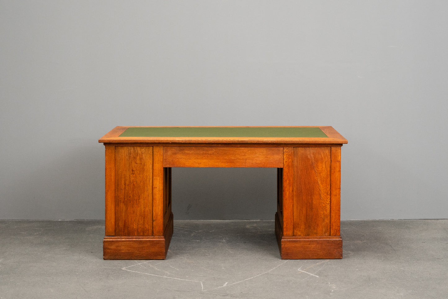 Jugendstil Schreibtisch in Eiche - Anfang des 20.Jahrhunderts