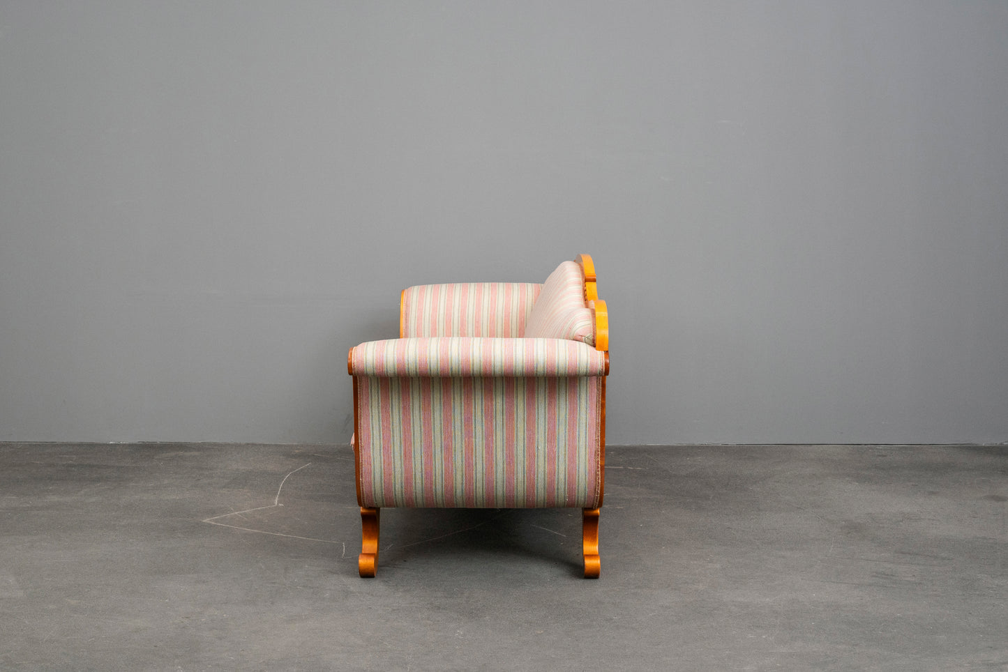 Biedermeier Stil Sofa in Birke - 1.Hälfte des 20.Jahrhunderts
