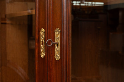 Jugendstil Bücherschrank in Eiche - Anfang des 20.Jahrhunderts