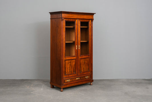 Jugendstil Bücherschrank in Eiche - Anfang des 20.Jahrhunderts