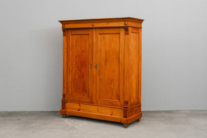 Gründerzeit Kleiderschrank in Kiefer - 2.Hälfte des 19.Jahrhunderts