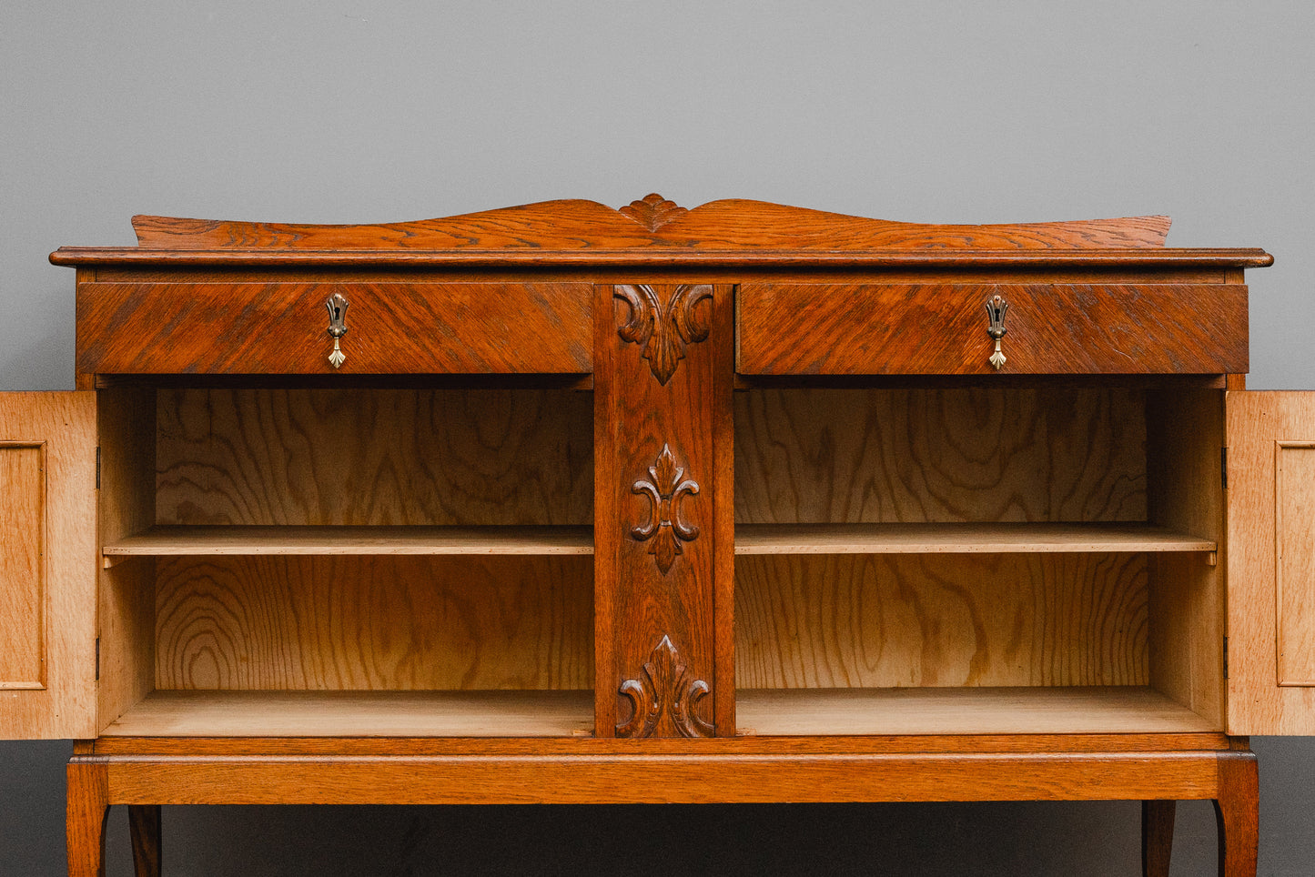 Jugendstil Anrichte / Sideboard in Eiche - Anfang des 20.Jahrhunderts