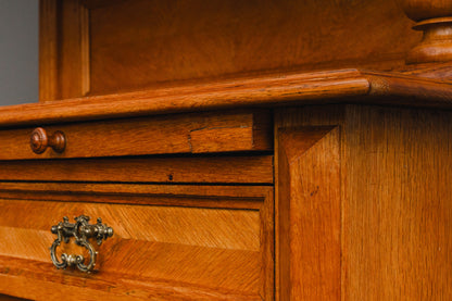 Gründerzeit Buffetschrank in Eiche - 2.Hälfte des 19.Jahrhunderts