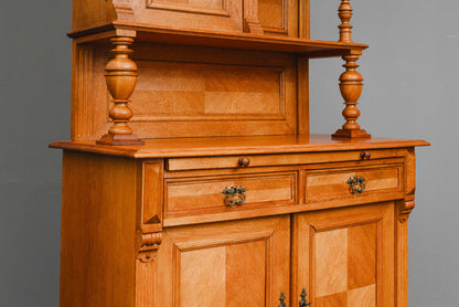 Gründerzeit Buffetschrank in Eiche - 2.Hälfte des 19.Jahrhunderts