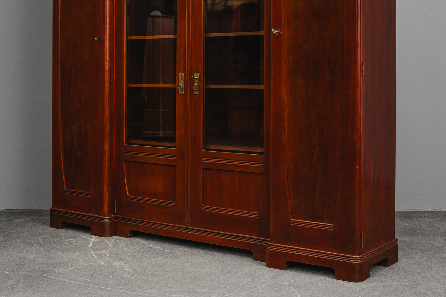 Jugendstil Bücherschrank in Mahagoni - Anfang des 20.Jahrhunderts