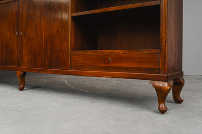 Großes Jugendstil Bücherregal in Nussbaum - Anfang des 20.Jahrhunderts