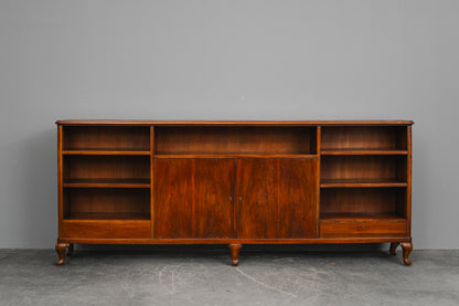 Großes Jugendstil Bücherregal in Nussbaum - Anfang des 20.Jahrhunderts