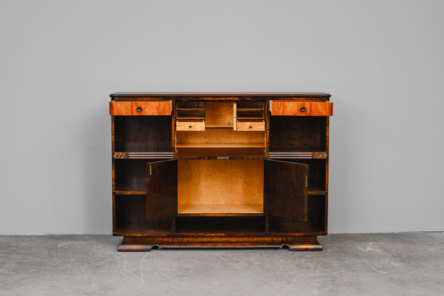 Art Déco Bücherregal mit Sekretärfach in Birke & Nussbaum - 1.Hälfte des 20.Jahrhunderts