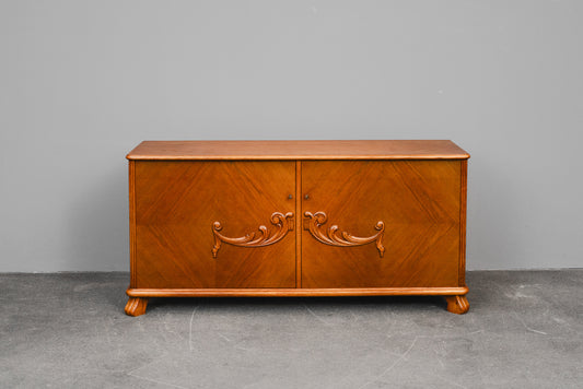 Sideboard im Art Déco Stil. in Eiche - 1.Hälfte des 20.Jahrhunderts