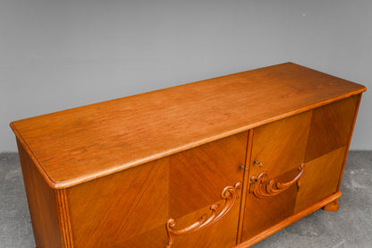 Sideboard im Art Déco Stil. in Eiche - 1.Hälfte des 20.Jahrhunderts