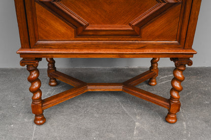 Besteckschrank im Barockstil in Eiche - 1.Hälfte des 20.Jahrhunderts