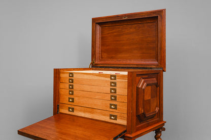 Besteckschrank im Barockstil in Eiche - 1.Hälfte des 20.Jahrhunderts