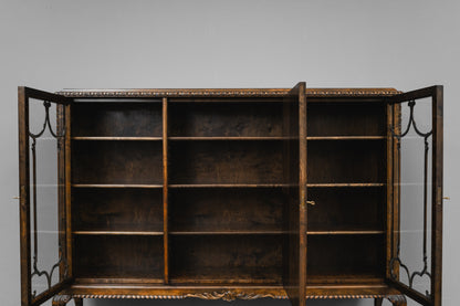 Neobarock Bücherschrank in Birke - 1.Hälfte des 20.Jahrhunderts