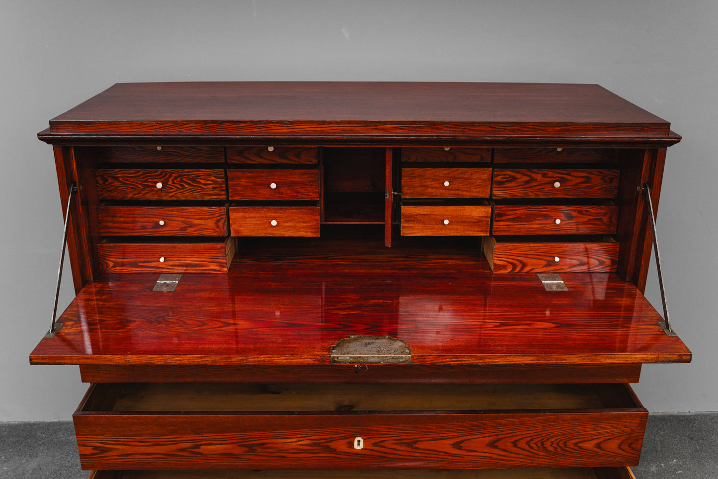 Großer Biedermeier Sekretär in Eiche - 1.Hälfte des 19.Jahrhunderts