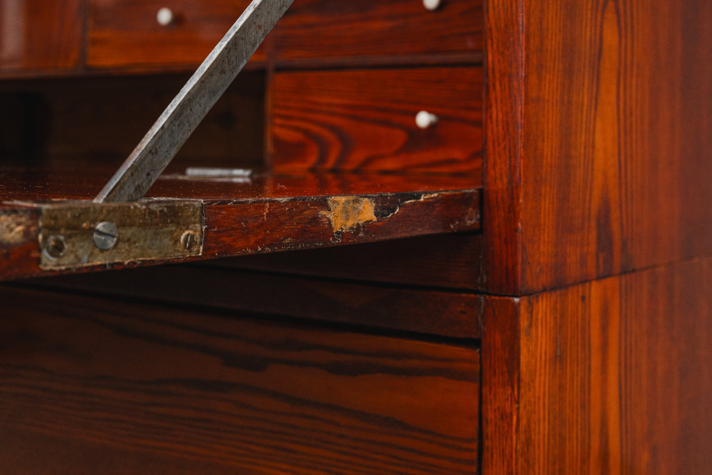 Großer Biedermeier Sekretär in Eiche - 1.Hälfte des 19.Jahrhunderts