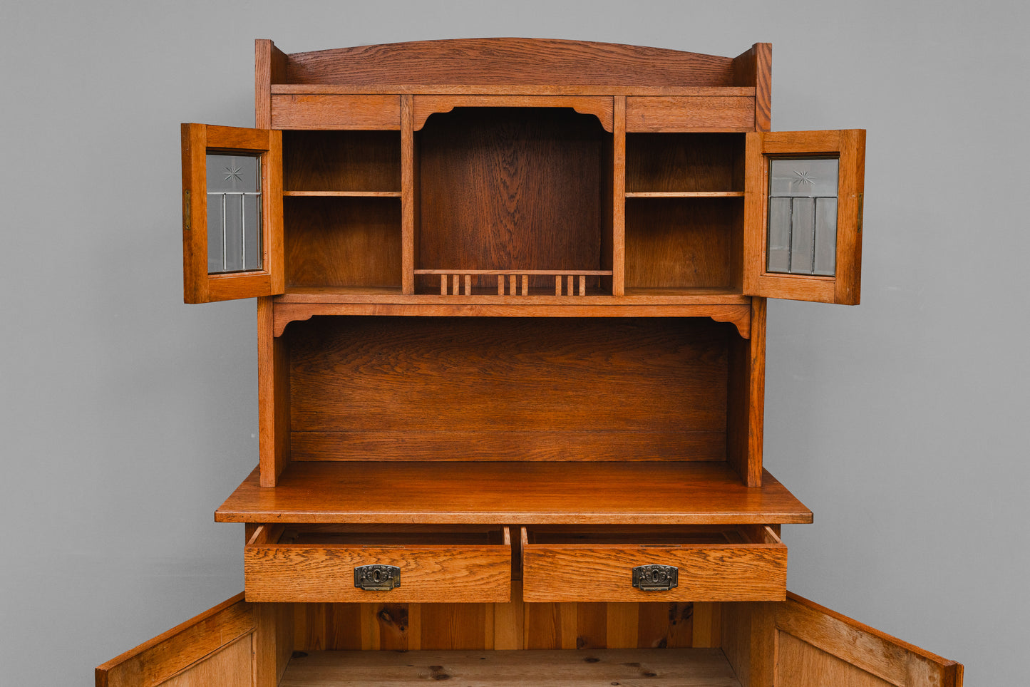 Jugendstil Buffetschrank in Eiche - Anfang des 20.Jahrhunderts