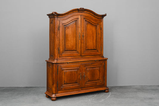 Barock Aufsatzschrank in Eiche - Mitte des 18.Jahrhunderts