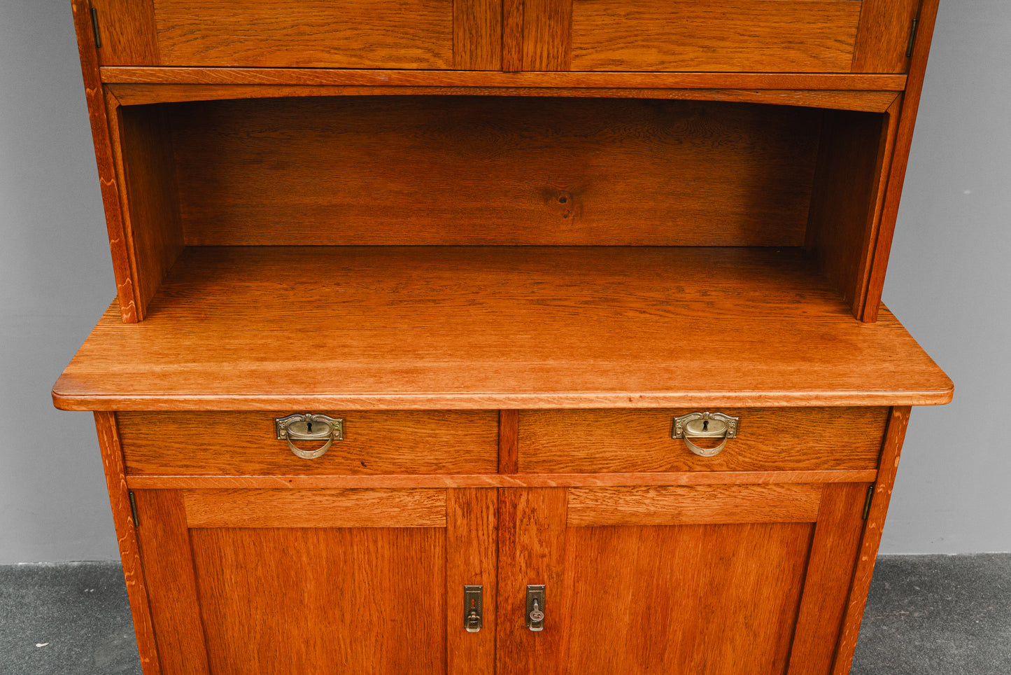 Jugendstil Buffetschrank in Eiche - Anfang des 20.Jahrhunderts