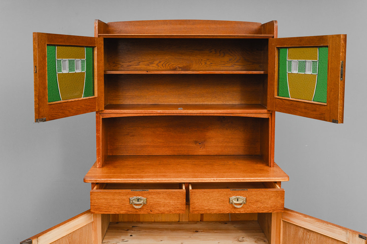 Jugendstil Buffetschrank in Eiche - Anfang des 20.Jahrhunderts