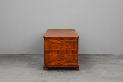 Art Déco Schreibtisch in Nussbaum - um 1930
