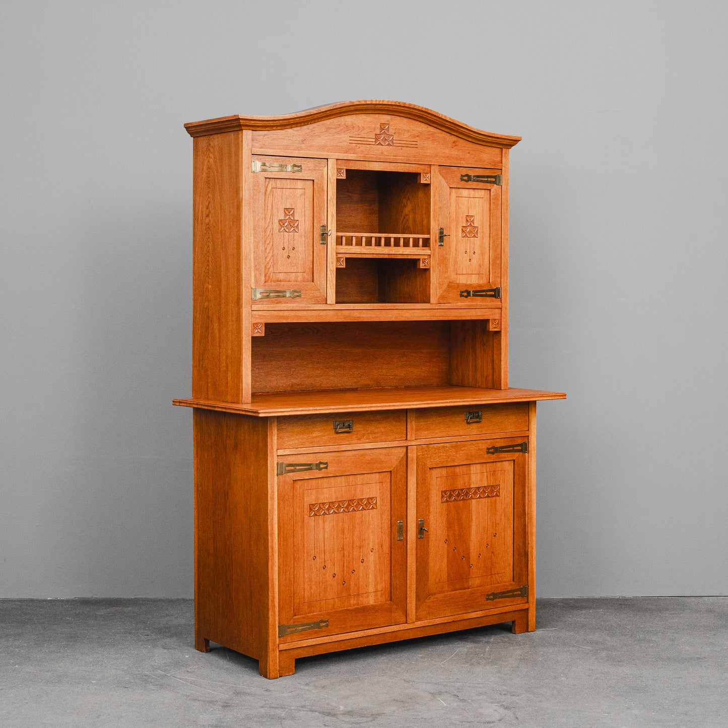 Jugendstil Buffetschrank in Eiche - Anfang des 20.Jahrhunderts