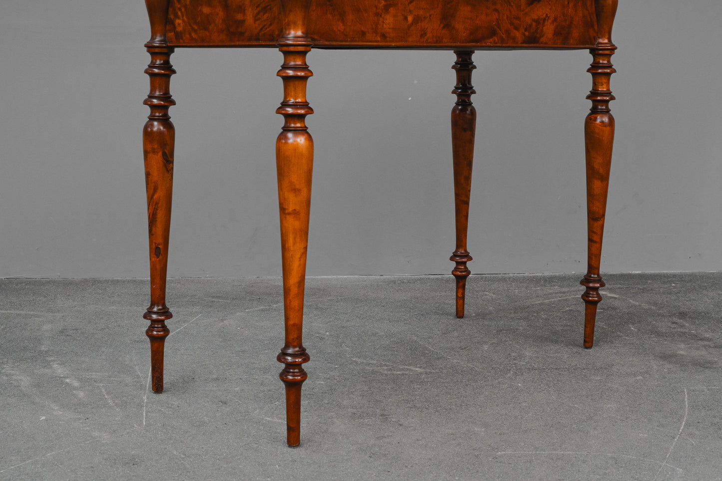 Biedermeier Spieltisch / Konsolentisch