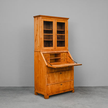 Biedermeier Schrägklappensekretär mit Vitrinenaufsatz in Ulme - 1.Hälfte des 19.Jahrhunderts