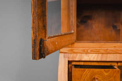 Biedermeier Schrägklappensekretär mit Vitrinenaufsatz in Ulme - 1.Hälfte des 19.Jahrhunderts