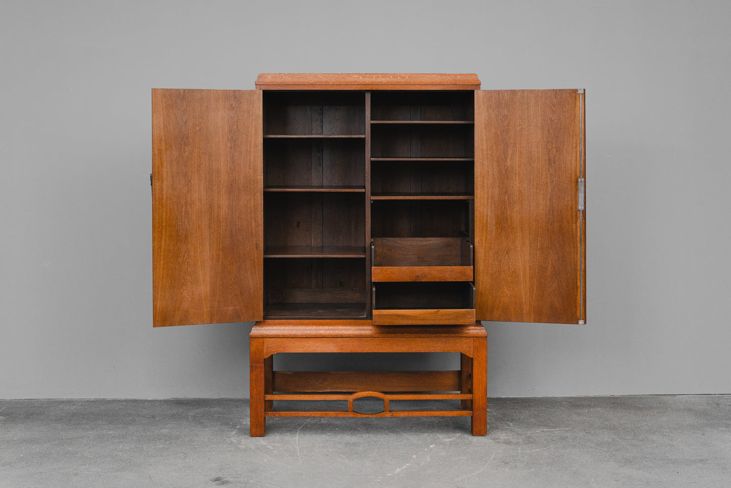 Jugendstil Aufsatzschrank in Eiche - Anfang des 20.Jahrhunderts