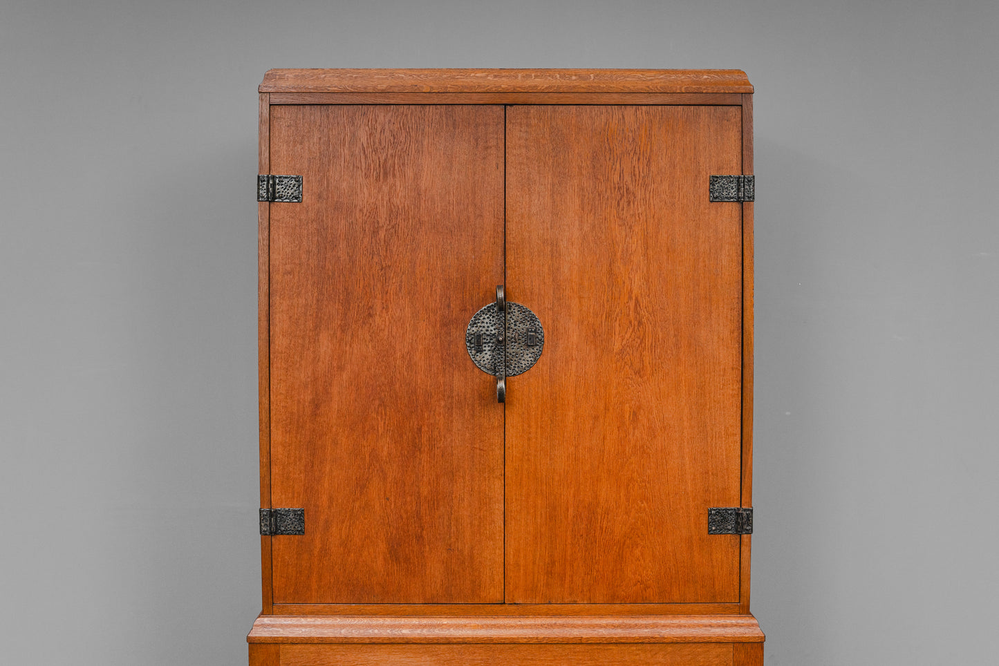 Jugendstil Aufsatzschrank in Eiche - Anfang des 20.Jahrhunderts