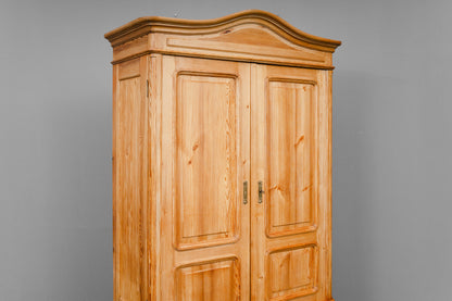 Jugendstil Kleiderschrank in Kiefer - Anfang des 20.Jahrhunderts