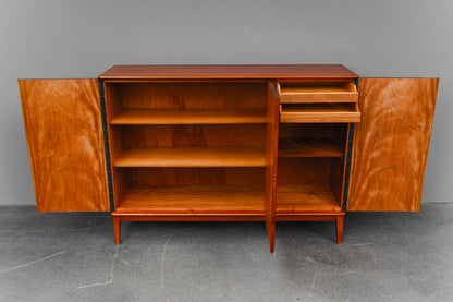 Mid-Century Sideboard in Mahagoni - Mitte des 20.Jahrhunderts