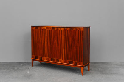 Mid-Century Sideboard in Mahagoni - Mitte des 20.Jahrhunderts