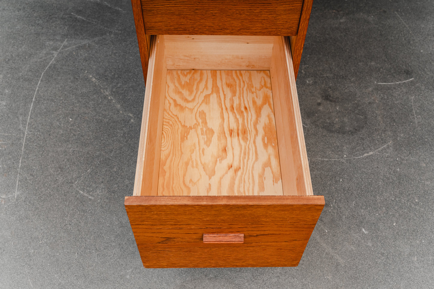Mid-Century Aktenschrank / Schubladenschrank in Eiche - Mitte des 20.Jahrhunderts