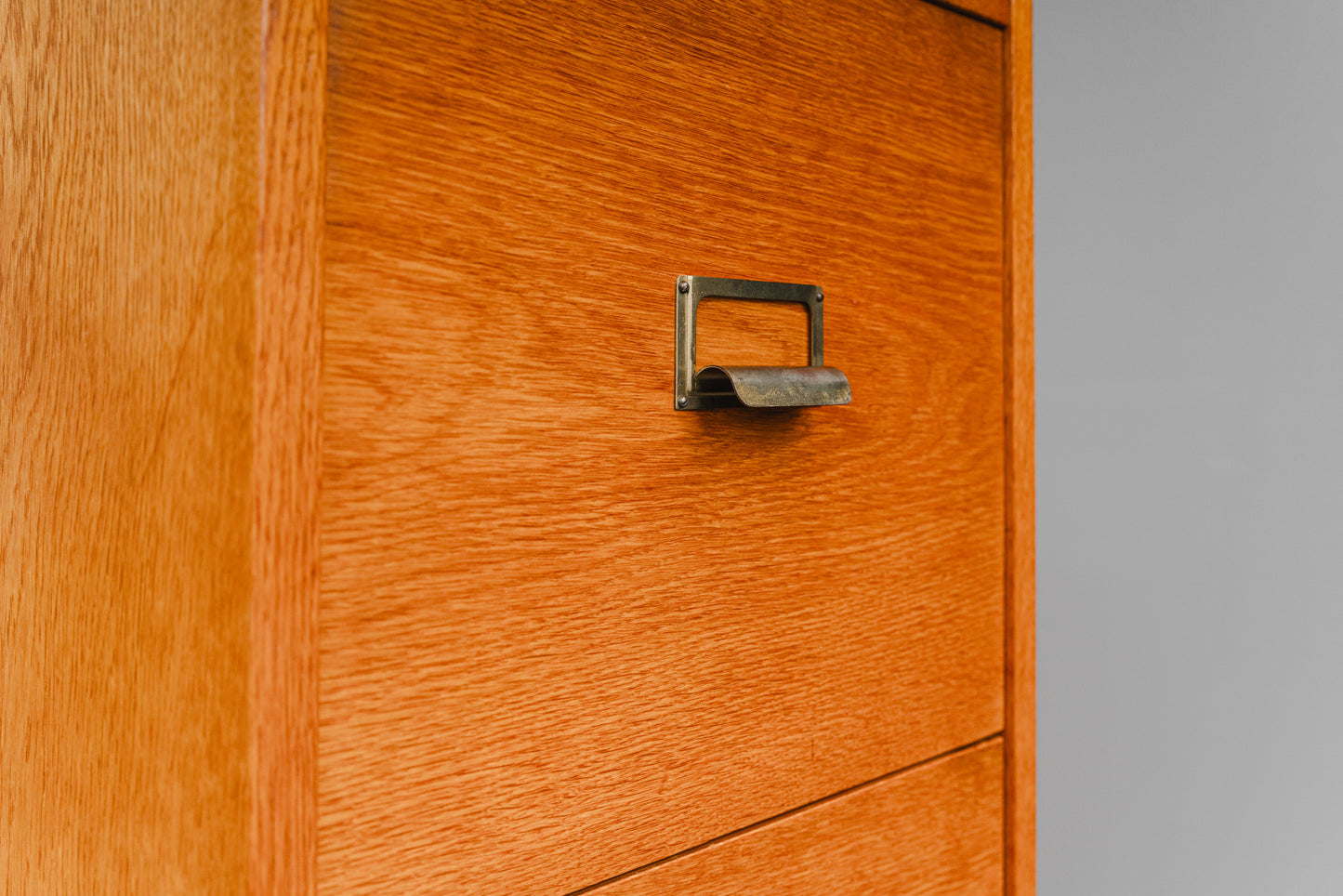Mid-Century Schubladenschrank / Aktenschrank in Eiche - Mitte des 20.Jahrhunderts