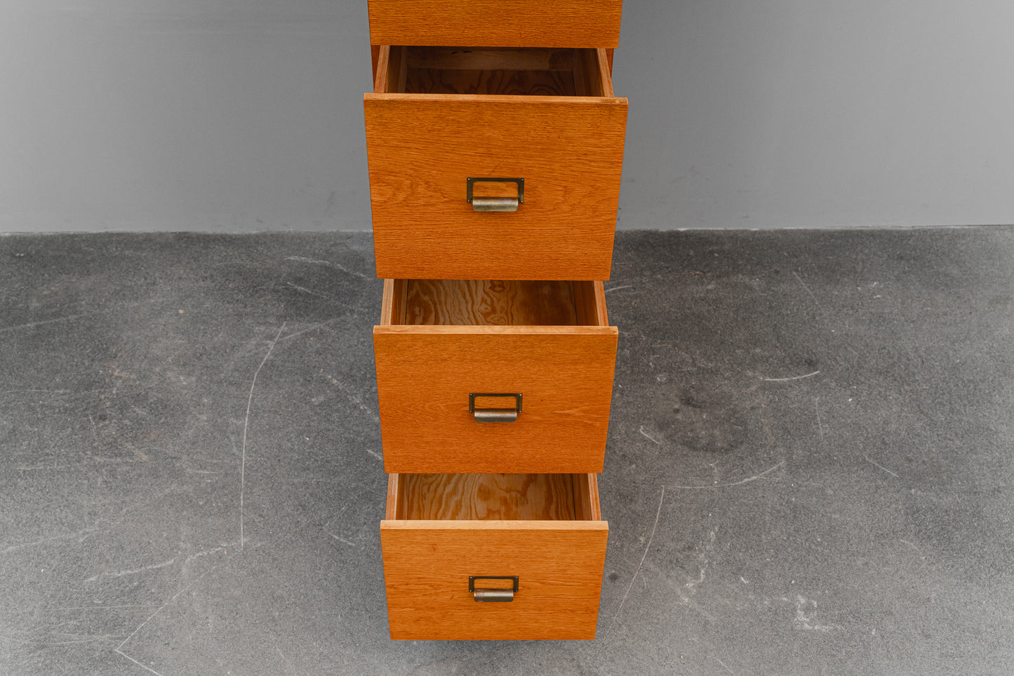 Mid-Century Schubladenschrank / Aktenschrank in Eiche - Mitte des 20.Jahrhunderts