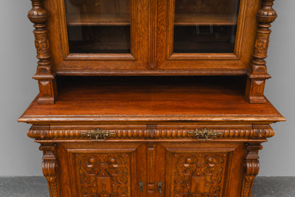 Gründerzeit Bücherschrank in Eiche - 2.Hälfte des 19.Jahrhunderts
