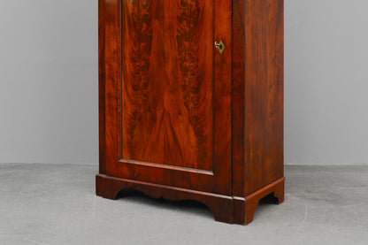 Biedermeier Vertiko in Mahagoni - 1.Hälfte des 19.Jahrhunderts