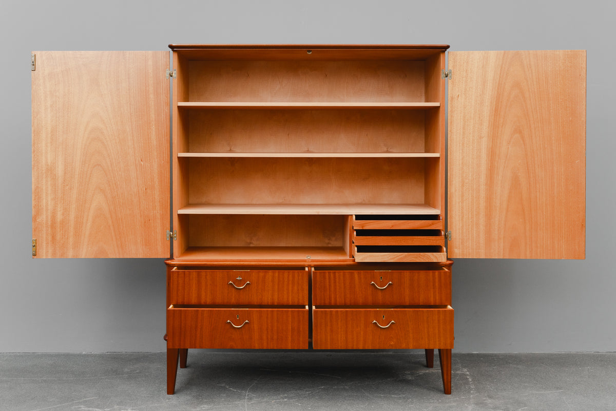 Mid-Century Highboard in Mahagoni - Mitte des 20.Jahrhunderts