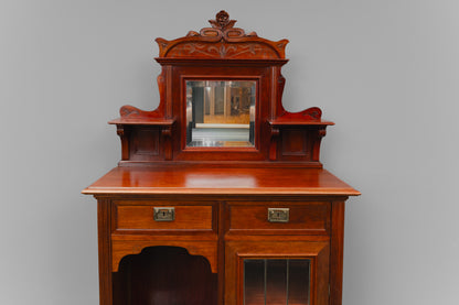asymmetrisches Jugendstil Vertiko in Nussbaum - Anfang des 20.Jahrhunderts