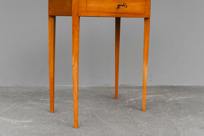 Nähtisch im Biedermeier Stil in Esche - 1.Hälfte des 20.Jahrhunderts