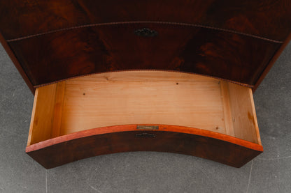 Biedermeier/Louis Philippe Spiegelkommode in Mahagoni - Mitte des 19.Jahrhunderts