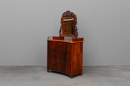 Biedermeier/Louis Philippe Spiegelkommode in Mahagoni - Mitte des 19.Jahrhunderts