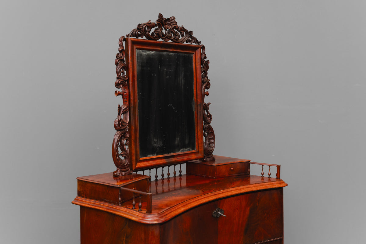 Biedermeier/Louis Philippe Spiegelkommode in Mahagoni - Mitte des 19.Jahrhunderts
