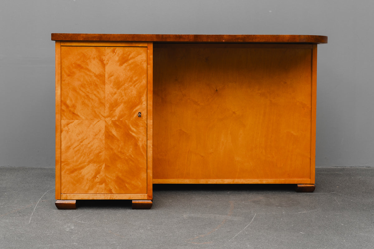 Vintage Schreibtisch in Birke - Mitte des 20.Jahrhunderts